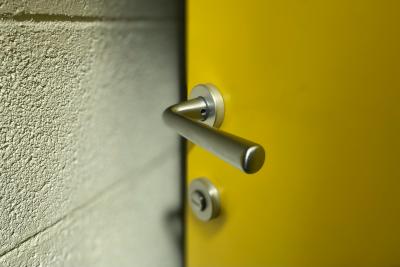 Macam-Macam Material Handle Pintu dan Kelebihannya